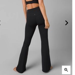 NWT Prana Luxara Flare Yoga Pant size Small